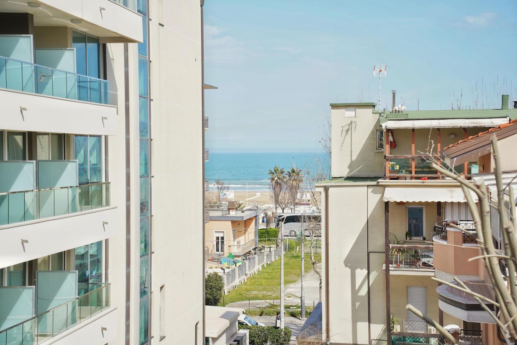 Hotel Malibu Mare Rimini Ngoại thất bức ảnh