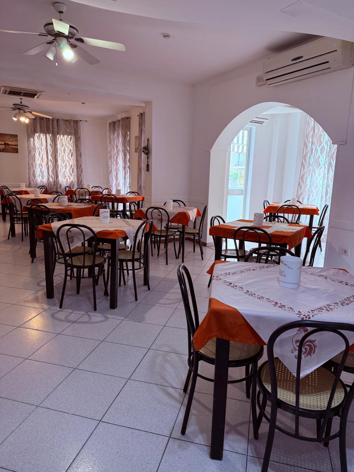 Hotel Malibu Mare Rimini Ngoại thất bức ảnh